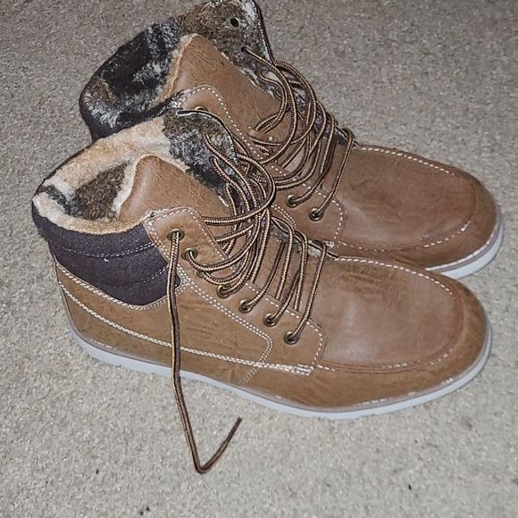 Call it Spring - Picture 1 of 4